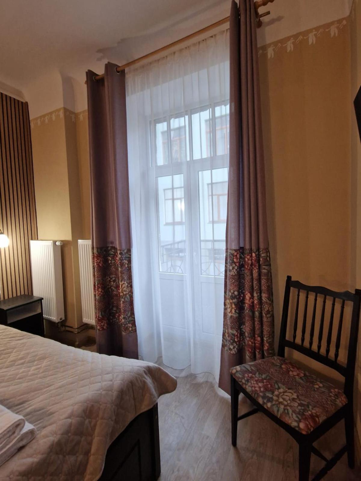 Rigas 20/1 Apartaments Cesis Luaran gambar
