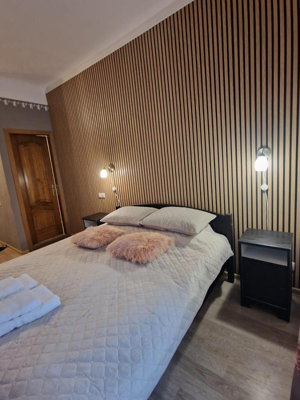 Rigas 20/1 Apartaments Cesis Luaran gambar