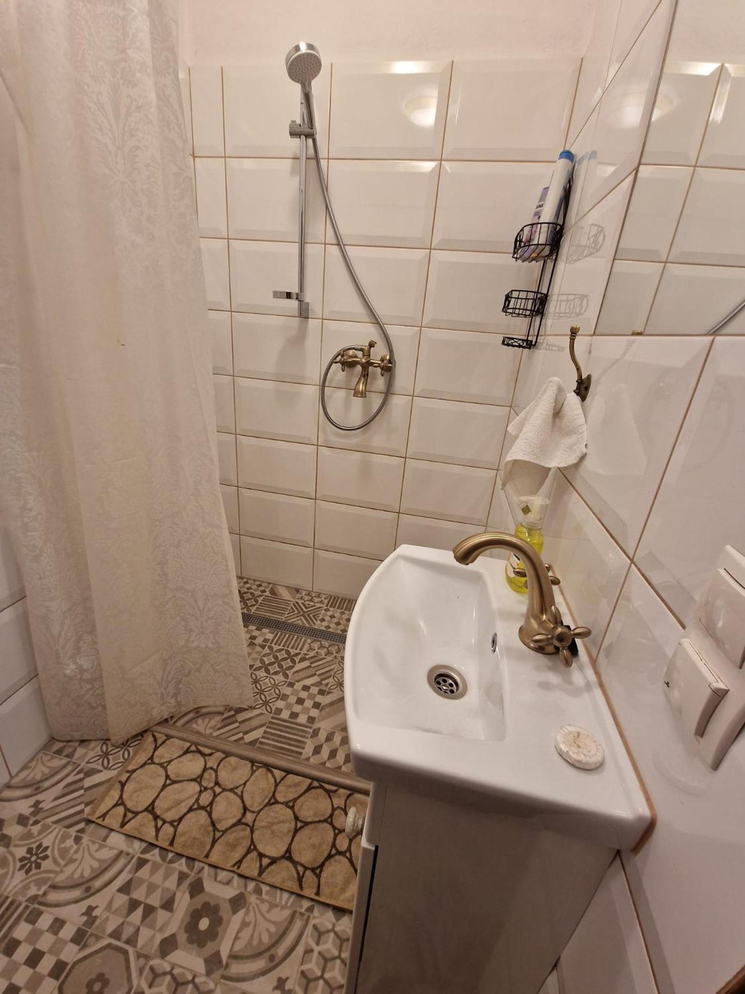 Rigas 20/1 Apartaments Cesis Luaran gambar