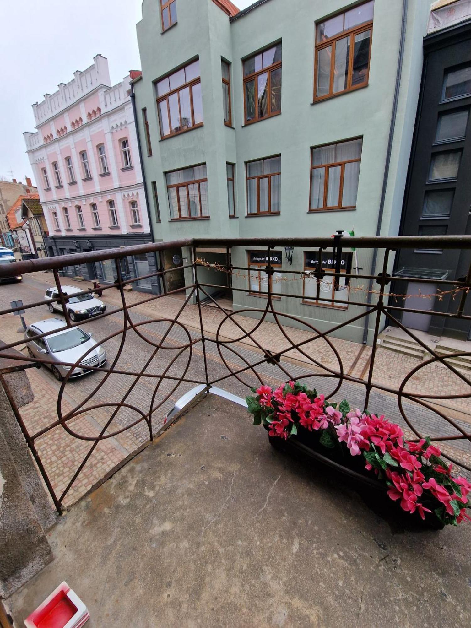 Rigas 20/1 Apartaments Cesis Luaran gambar